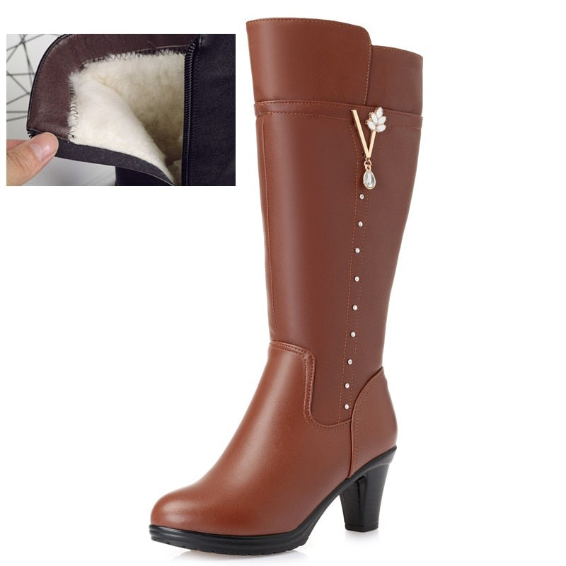 Bota Feminina Bella Crest Mavide