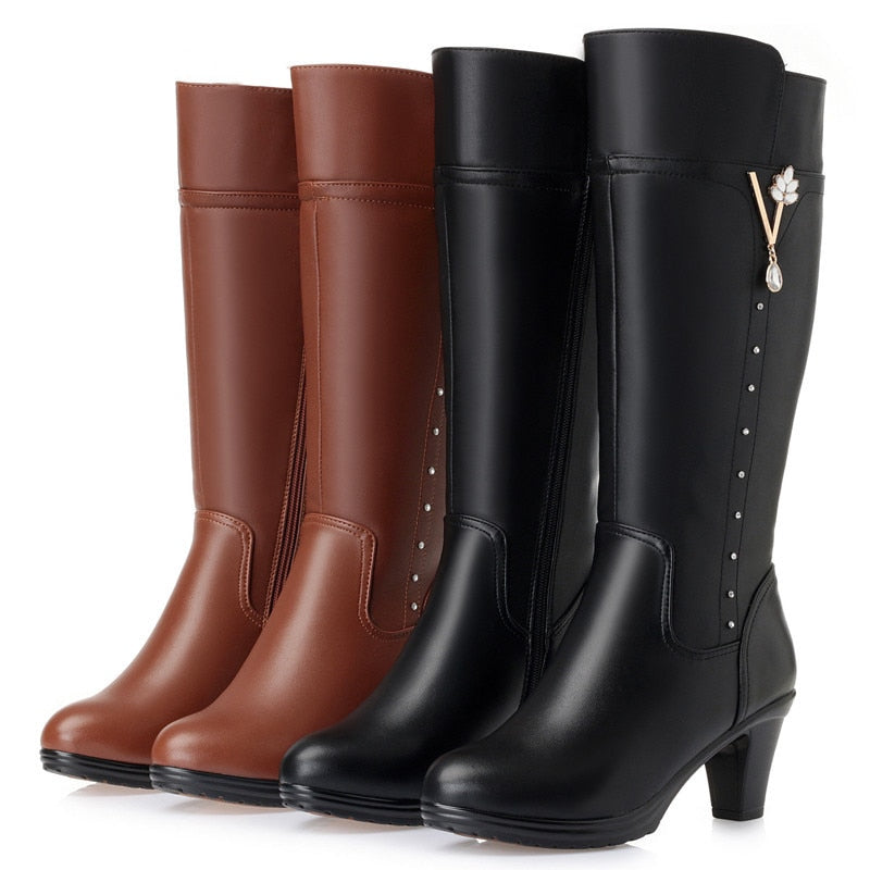 Bota Feminina Bella Crest Mavide